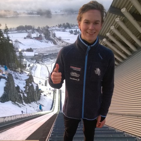 Prøvehopper Kjell Andreas Næsvold i skiflygingsbakken i Vikersund. Foto: Gunnar Næsvold.